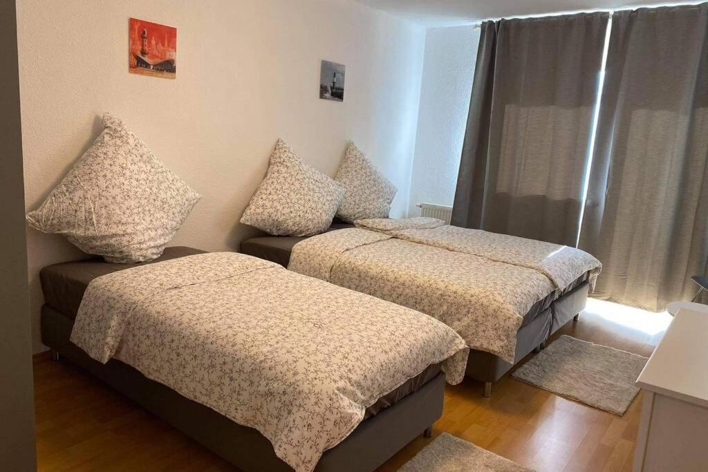 Beste Lage In Rostock: 2-Zimmerwohnung Mit Balkon Im 1.Og Экстерьер фото